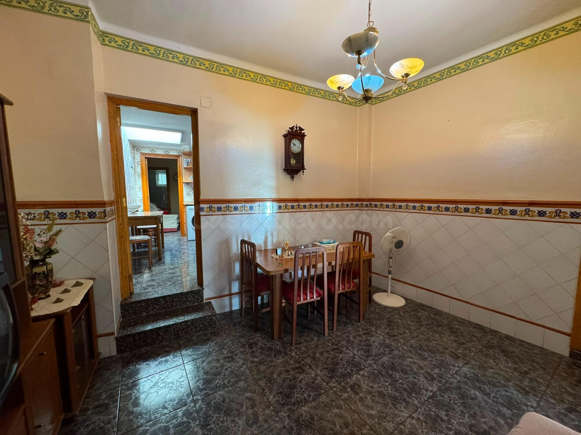 CASA CON MAGNIFICAS VISTAS EN EL CASCO ANTIGUO DE LLIRIA - foto 5