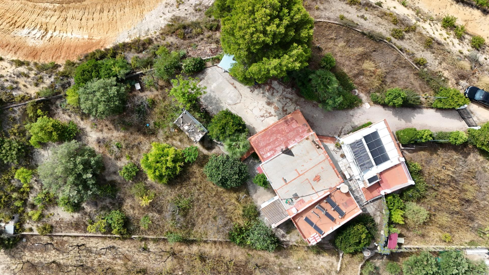 CHALET A LA VENTA EN GODELLETA - foto 4