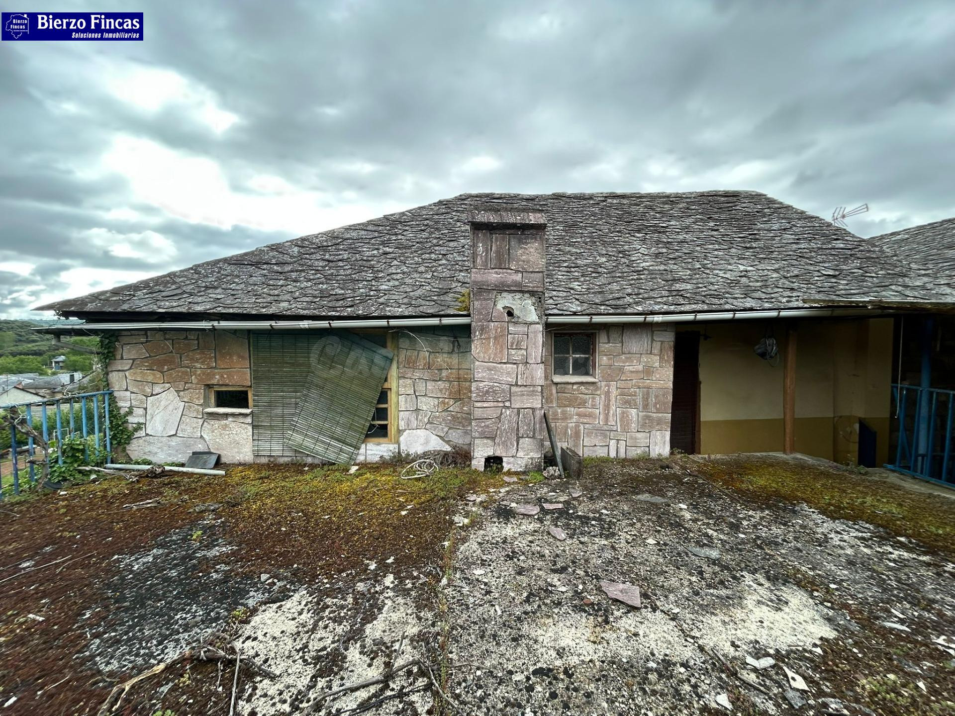 SE VENDE CASA CON TERRENO EN CARUCEDO - foto 5