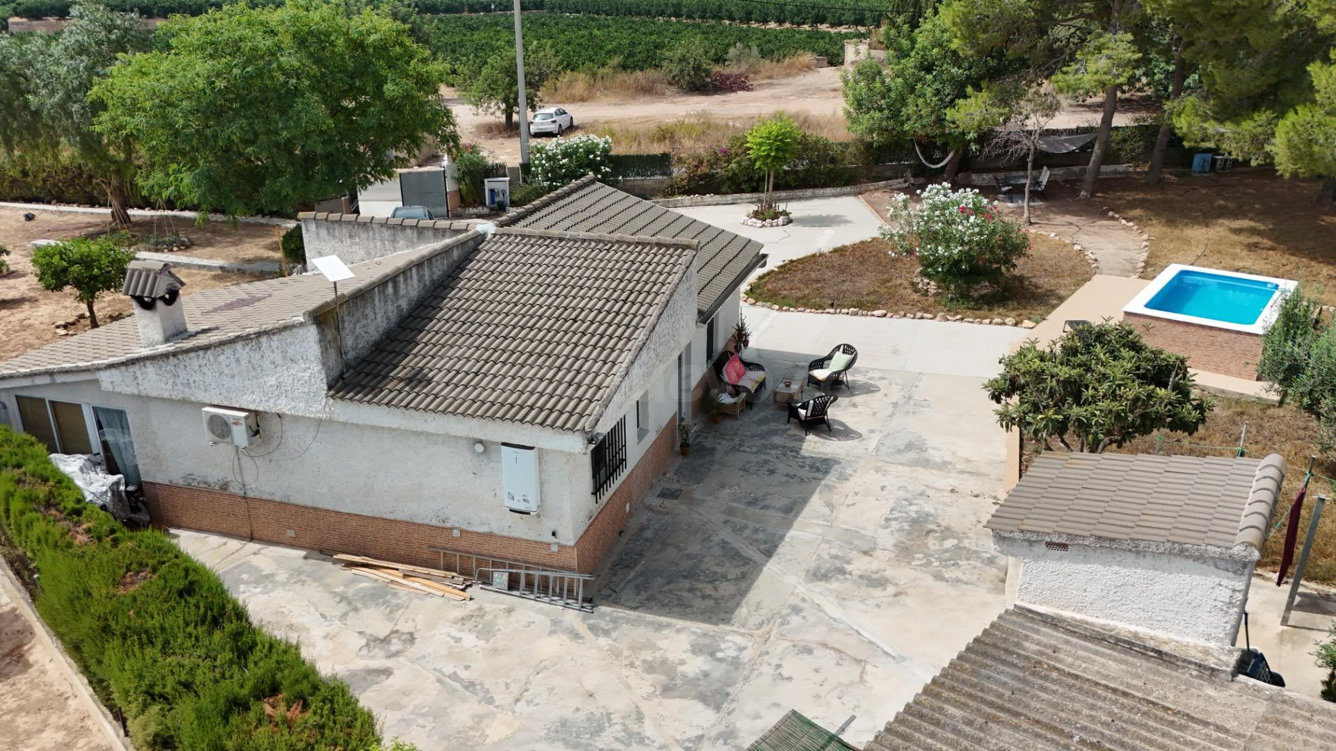 CHALET A LA VENTA EN PEDRALBA - foto 3