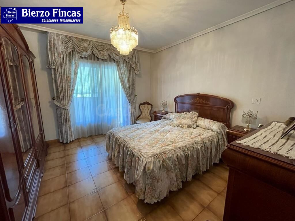 SE VENDE CASA CON PARCELA EN MATARROSA - foto 4