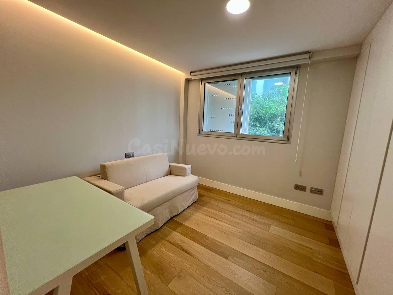 Piso de Esquina, Moderno y Acogedor en Guanarteme — A 450 m  - foto 2
