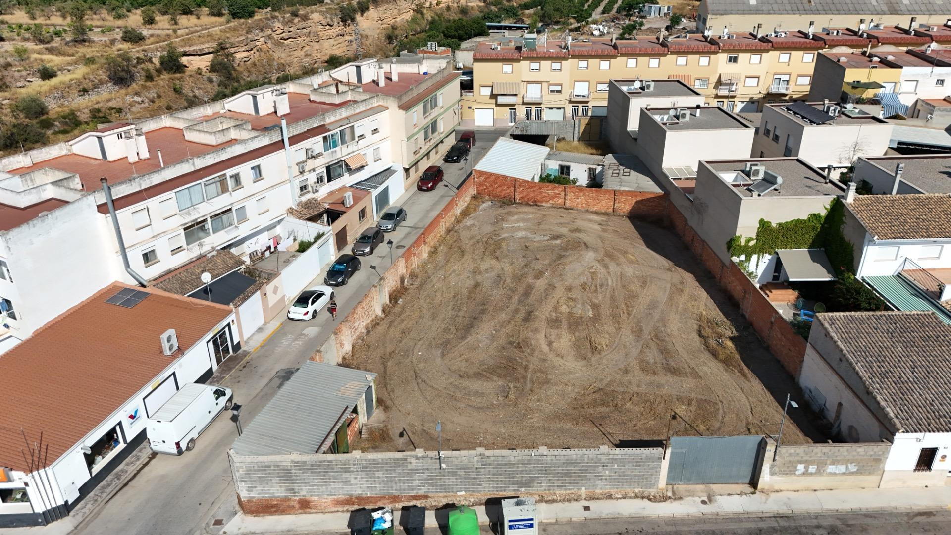 SOLAR PARA VIVIENDA UNIFAMILIAR EN CASINOS
