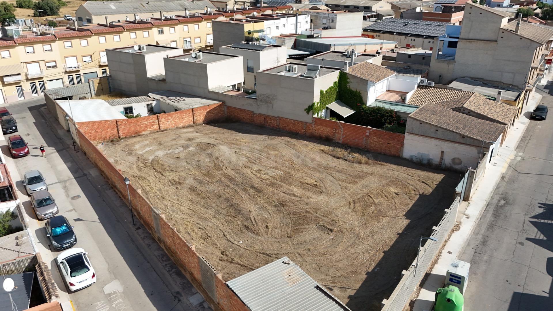 SOLAR PARA VIVIENDA UNIFAMILIAR EN CASINOS - foto 2
