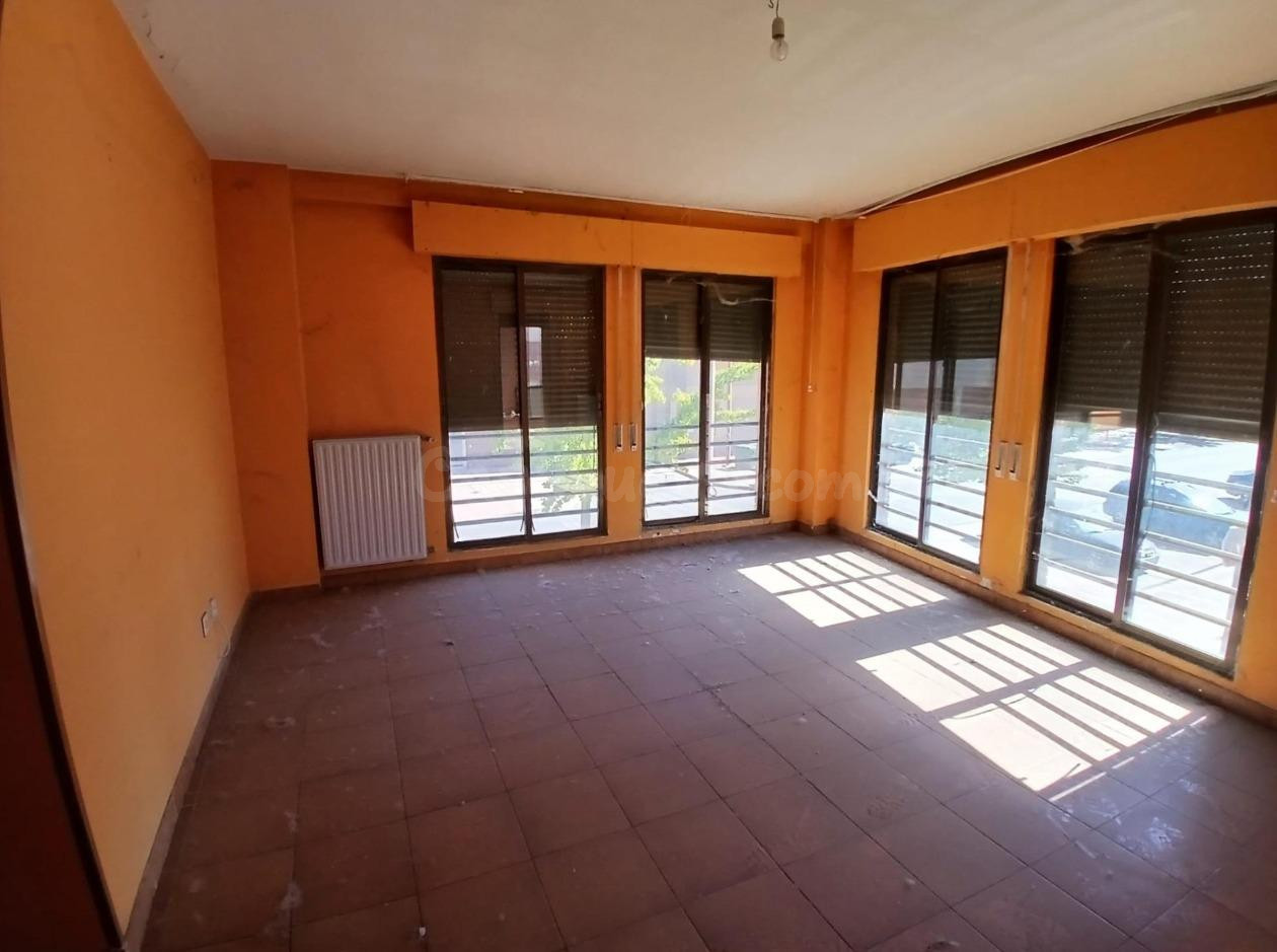 ESTUPENDO PISO EN VALENCIA DE DON JUAN - foto 3