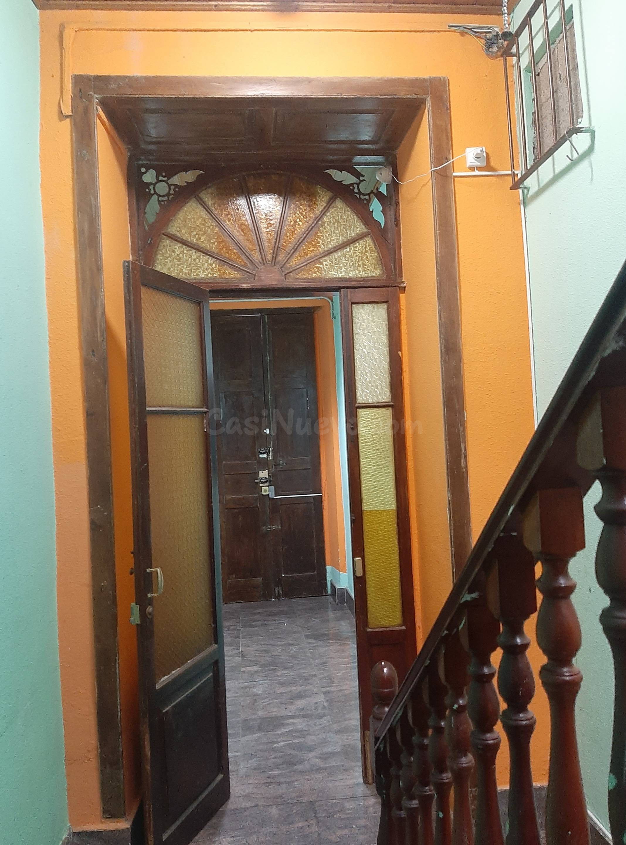 Edificio con encanto actualmente uso mixto, dos locales come - foto 3