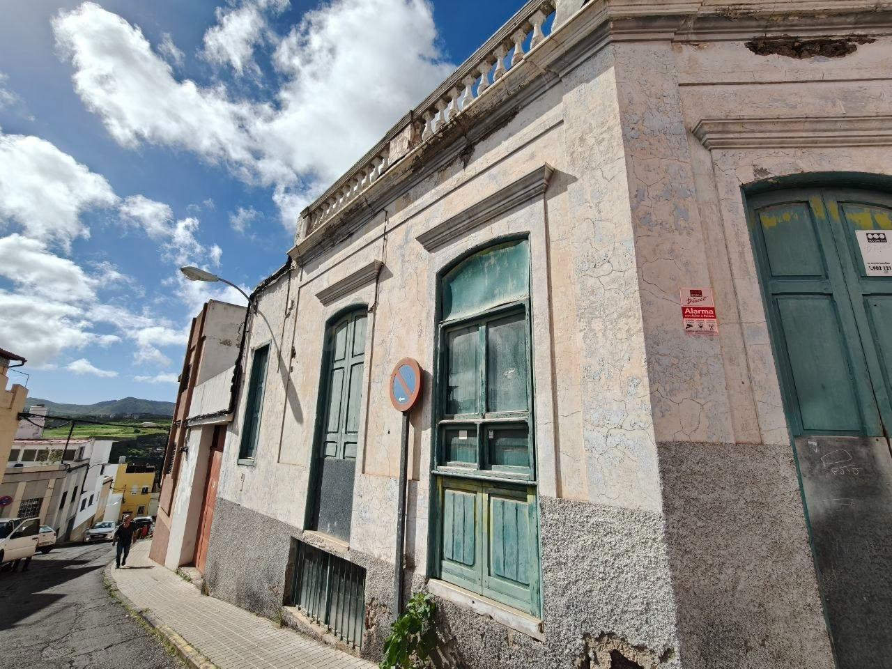 Solar urbano en esquina con gran potencial – Casco Histórico Tamaraceite | 528 m2