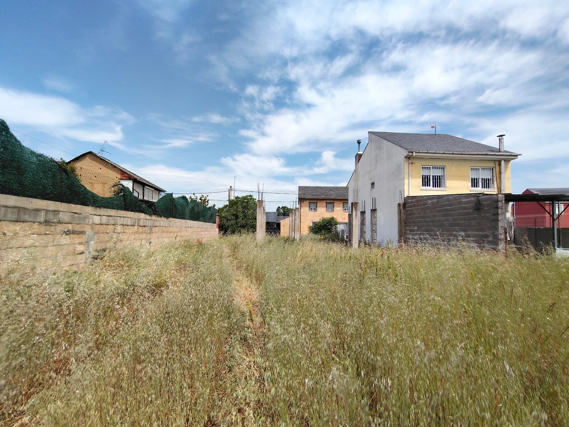 SE VENDE PARCELA URBANA EN NARAYOLA - foto 2