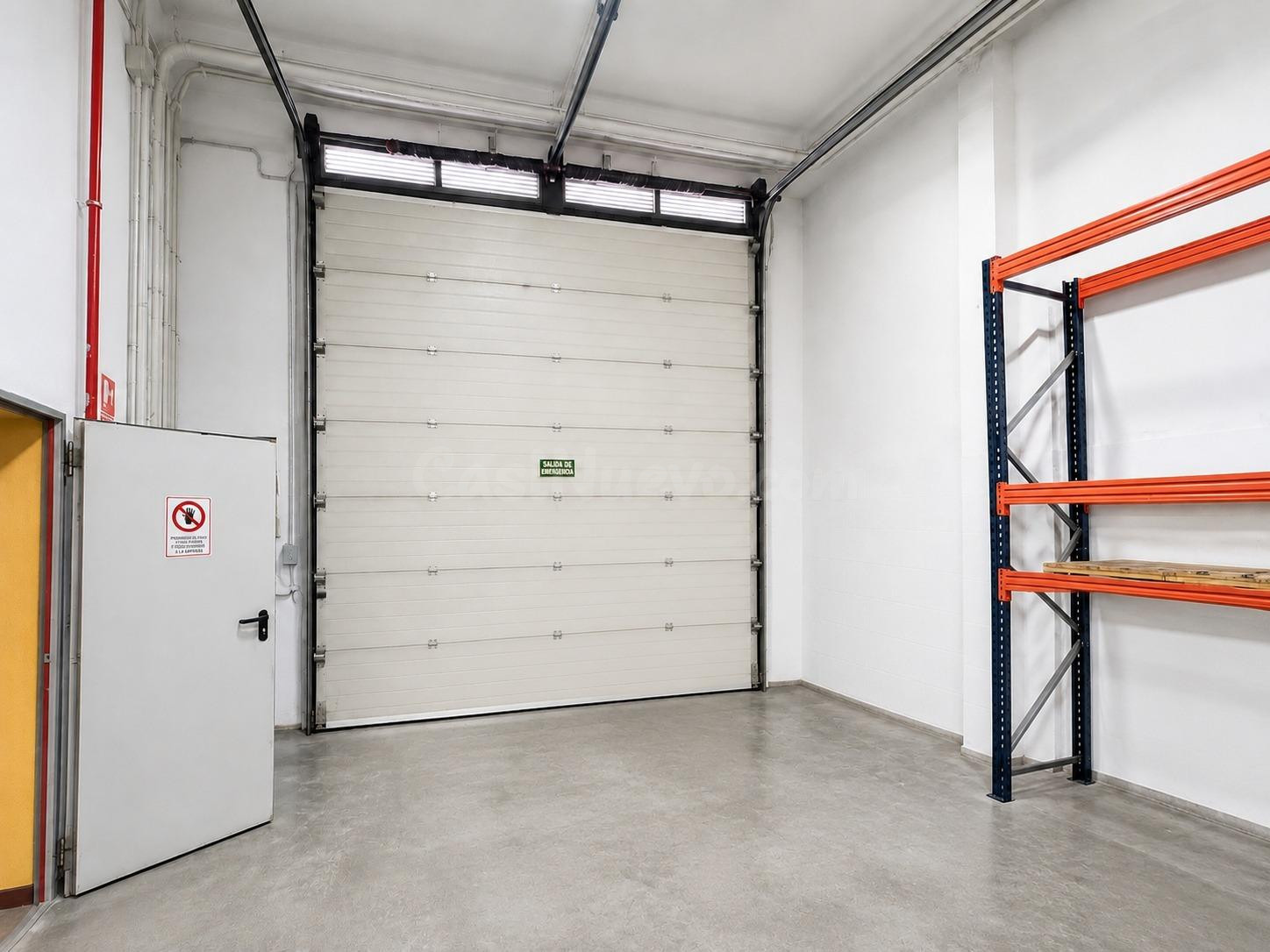 Nave industrial de alto rendimiento con amplias zonas de alm - foto 3