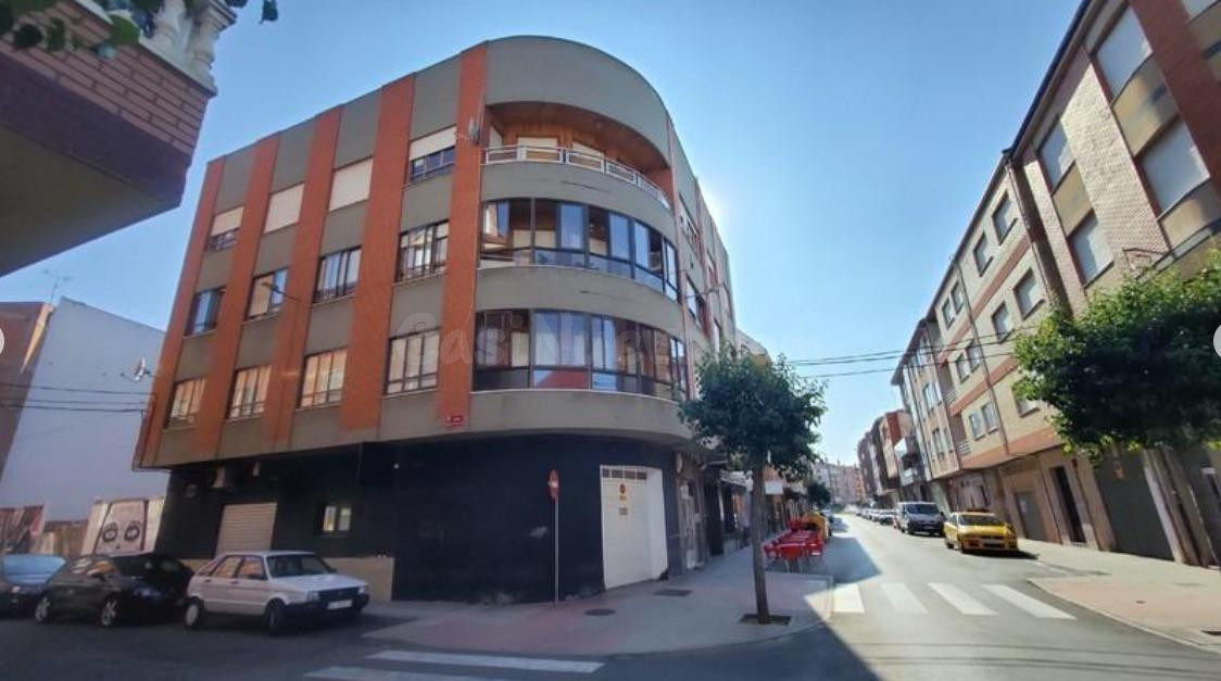 PISO PARA REFORMAR EN LA BAÑEZA