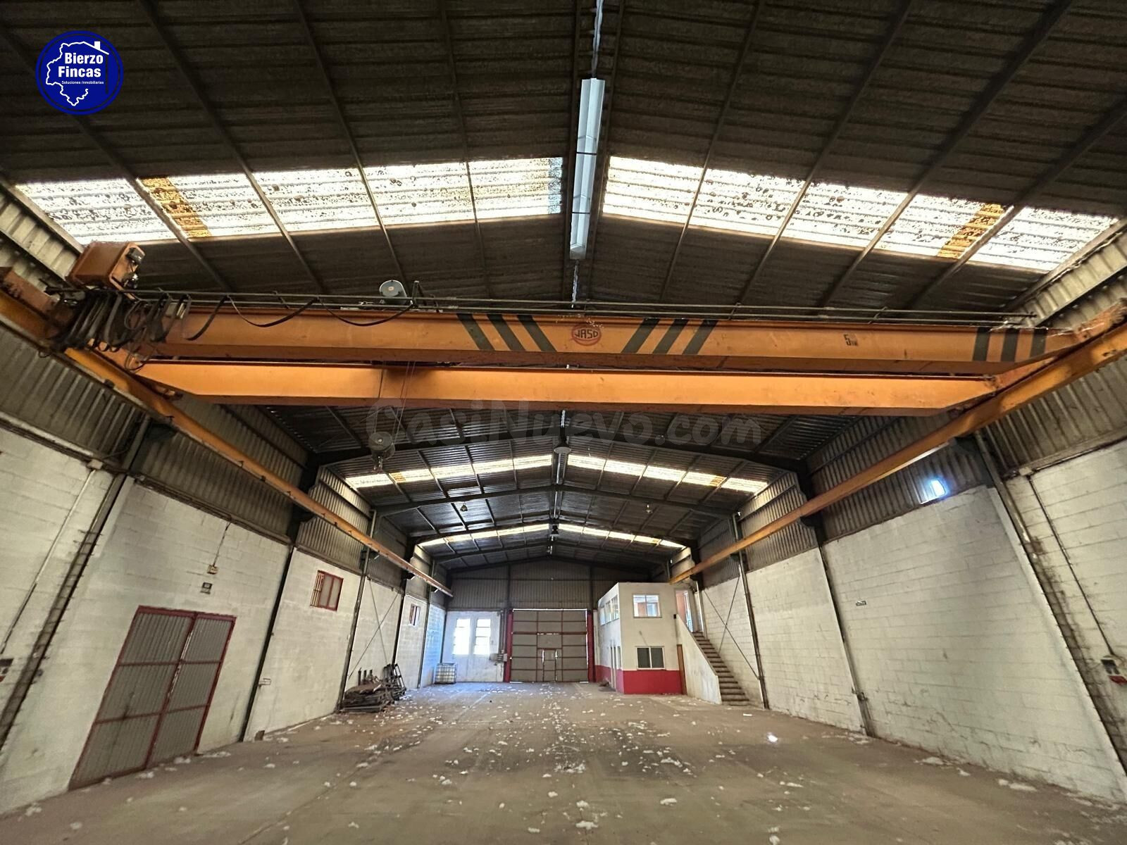 SE ALQUILA NAVE INDUSTRIAL EN PONFERRADA - foto 3