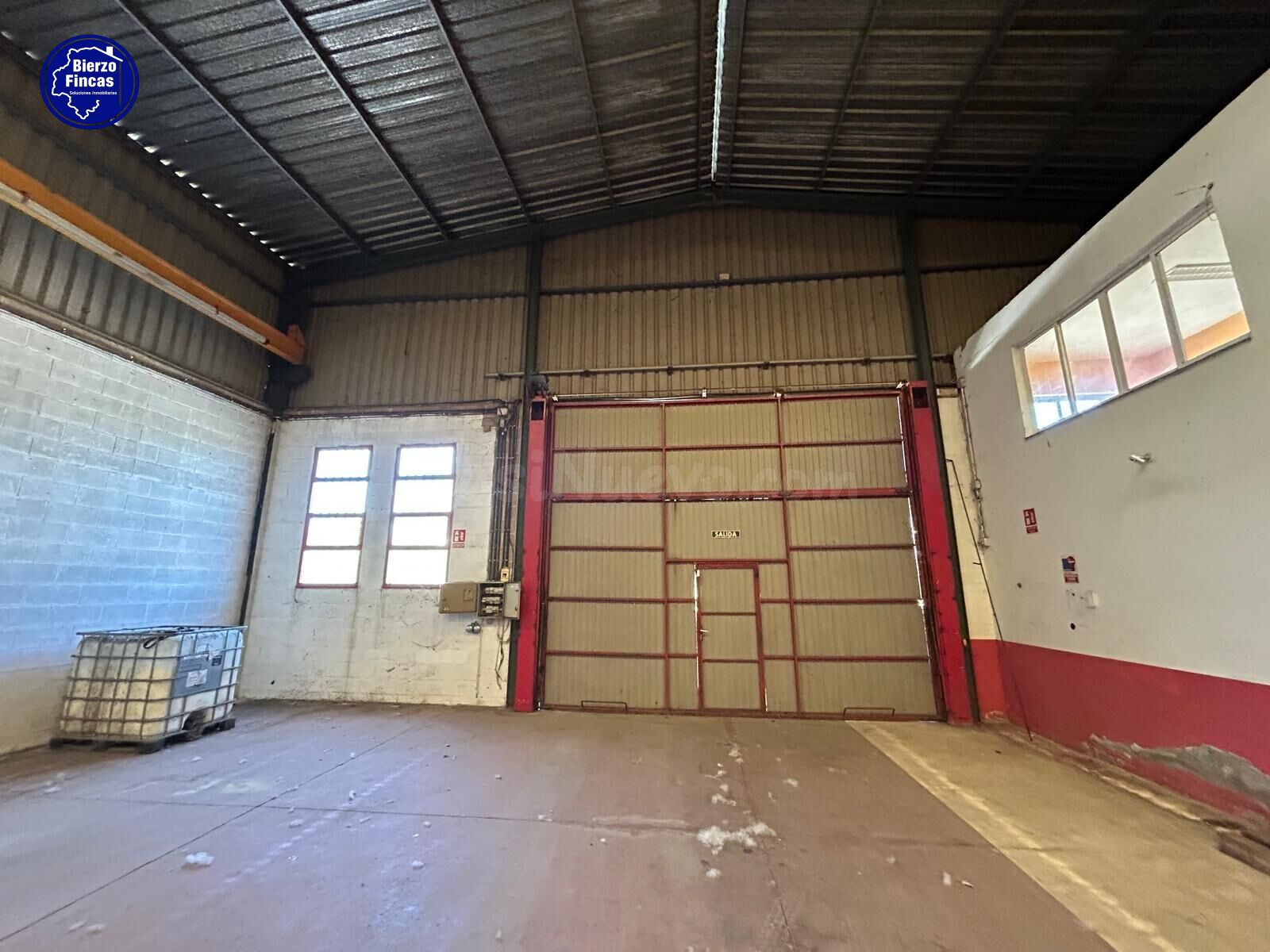 SE ALQUILA NAVE INDUSTRIAL EN PONFERRADA - foto 4