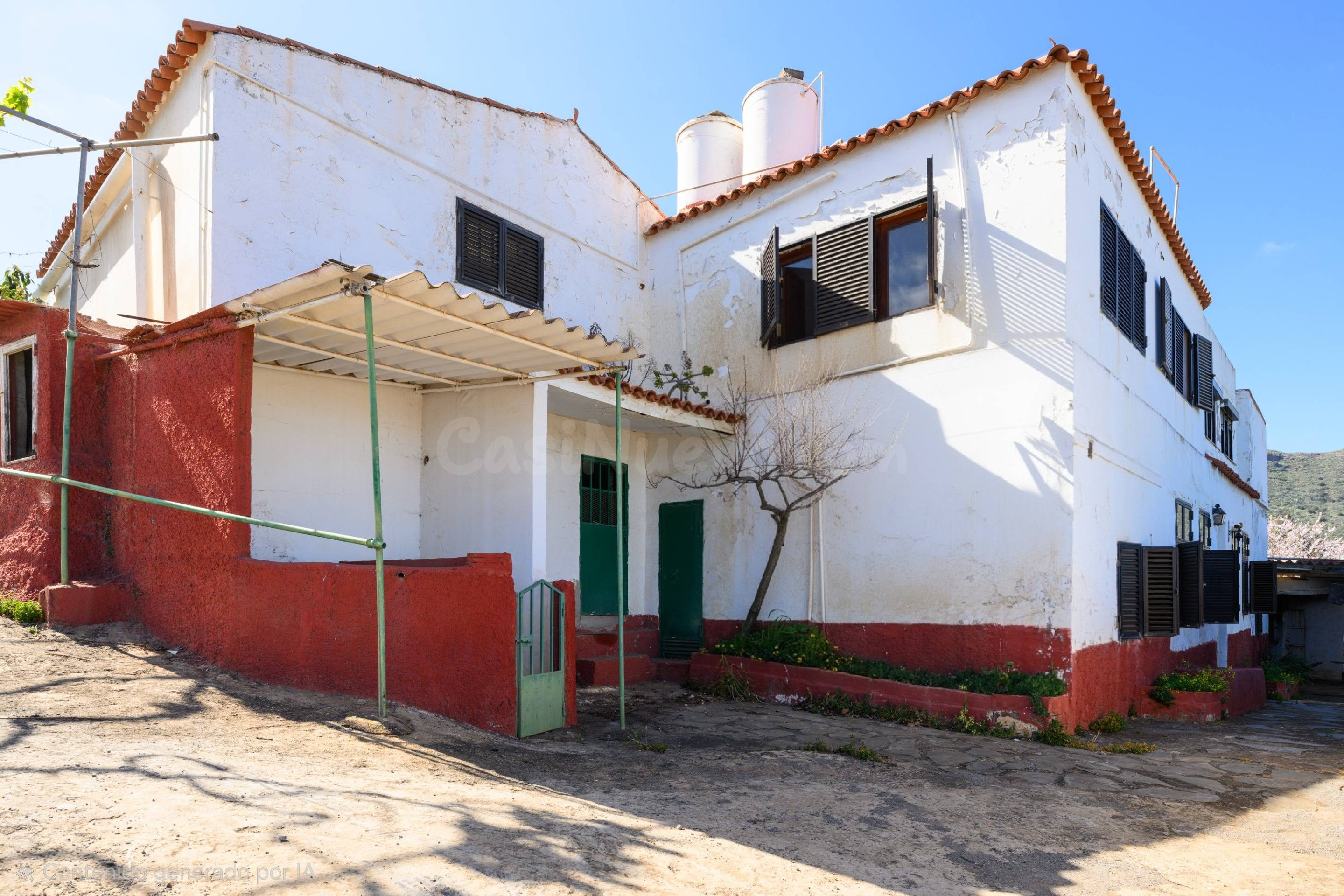 Gran finca de 5.500 m2 con casa independiente en Las Vegas d - foto 4