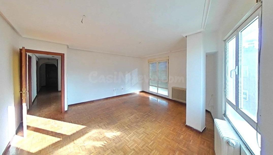 ESTUPENDO PISO EN TROBAJO DEL CAMINO - foto 4