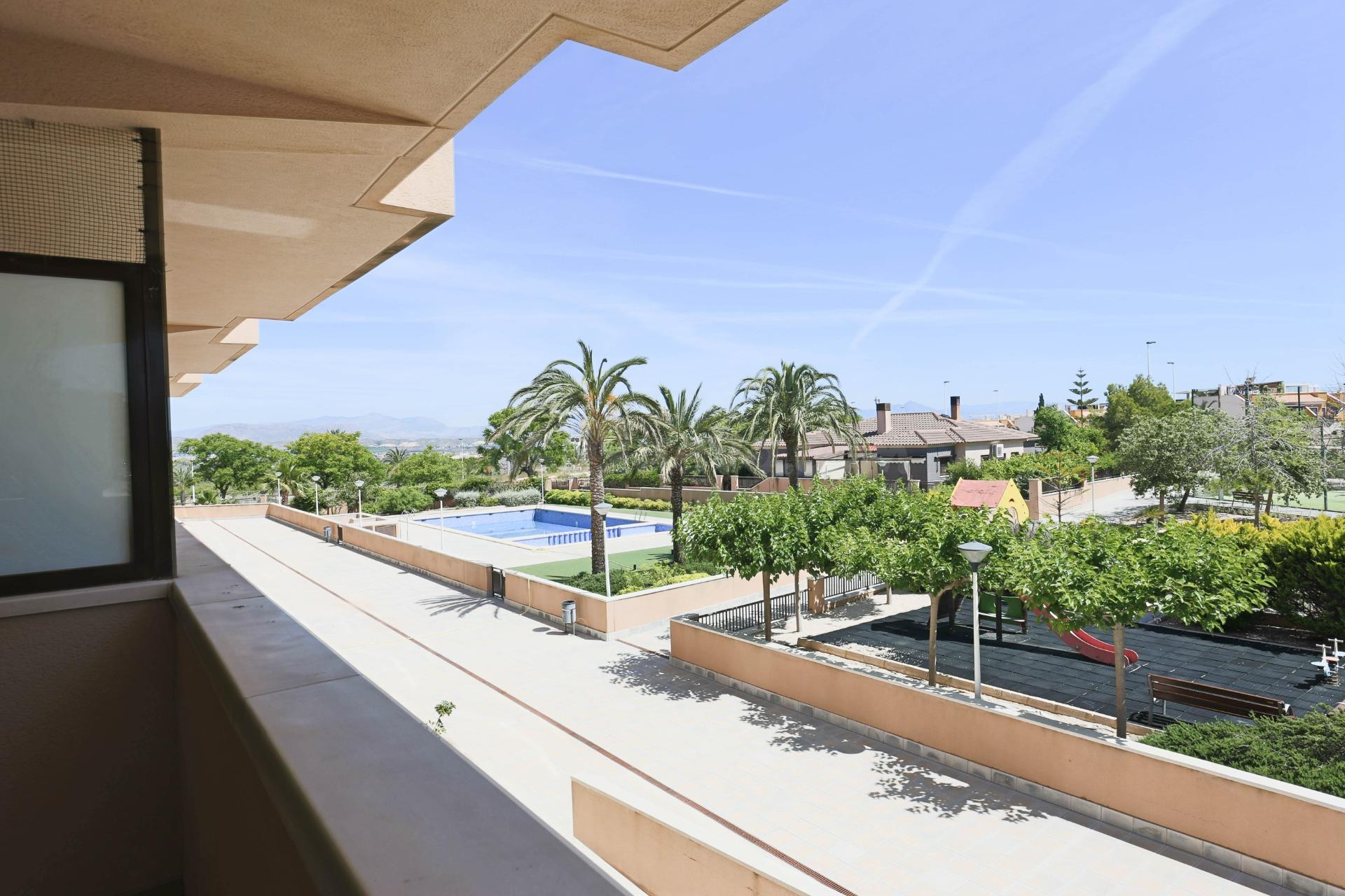 Tu nuevo hogar en Arenales del Sol - foto 5