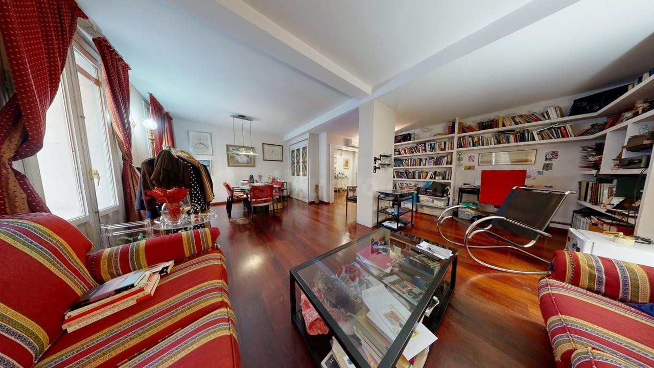 Piso de 100m2 útiles, CON USO Y DISFRUTE DE UNA TERRAZA DE A - foto 2