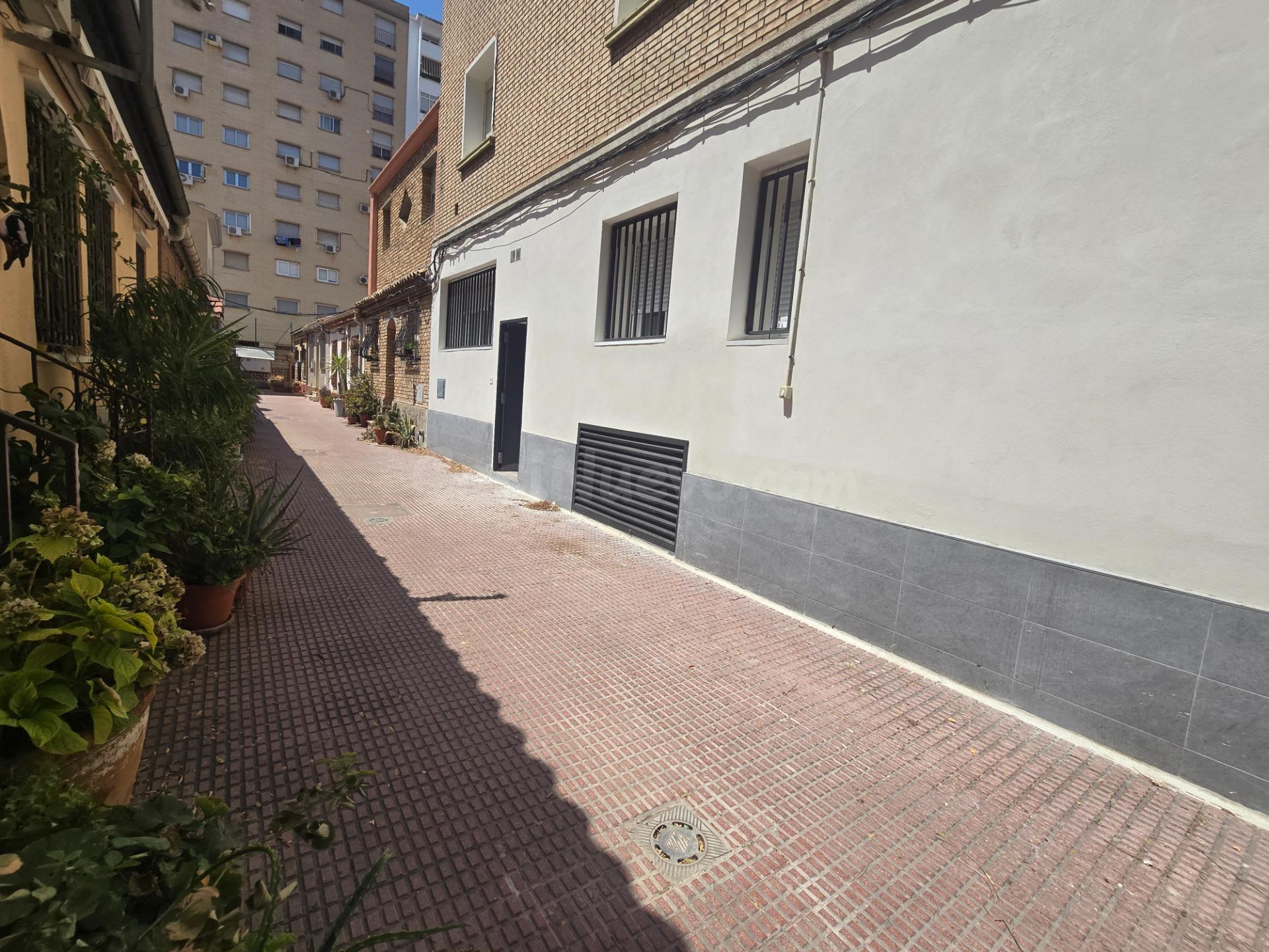 Piso de OBRA NUEVA. Distribuido en dos dormitorios, salón co - foto 2