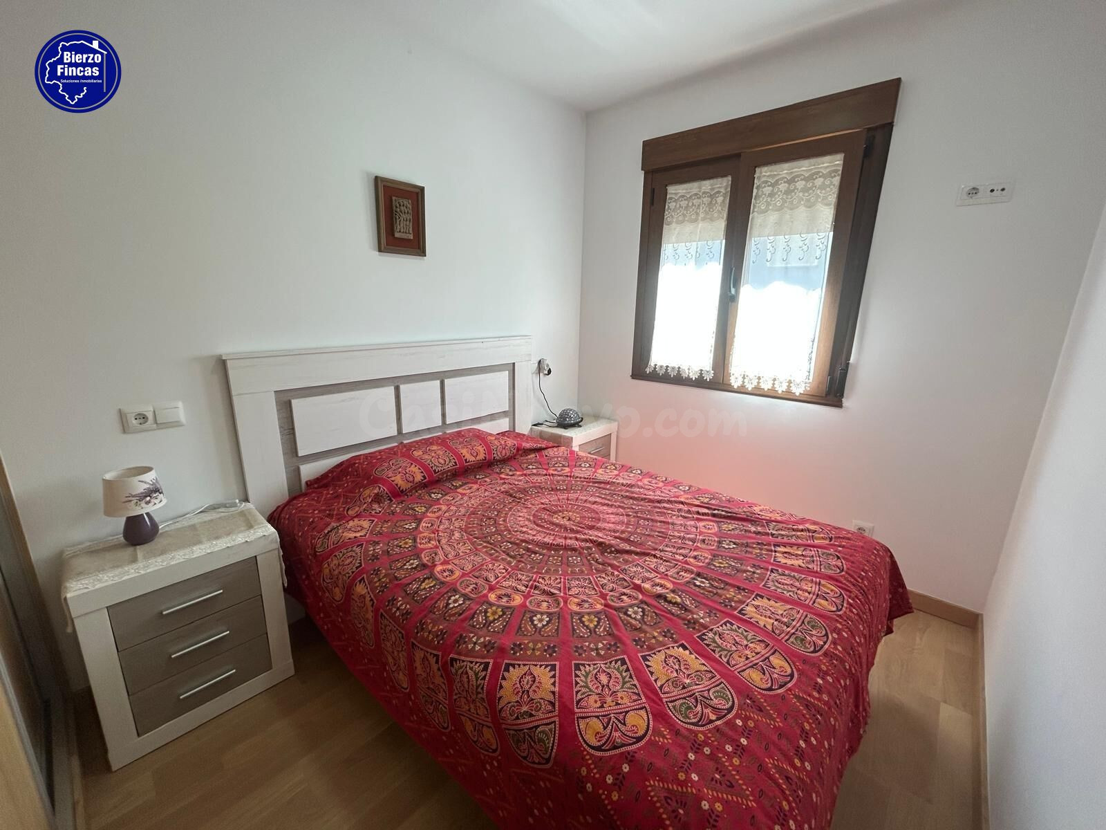 SE VENDE CASA REFORMADA CON PATIO EN PUENTE DE DOMINGO FLÓRE - foto 4
