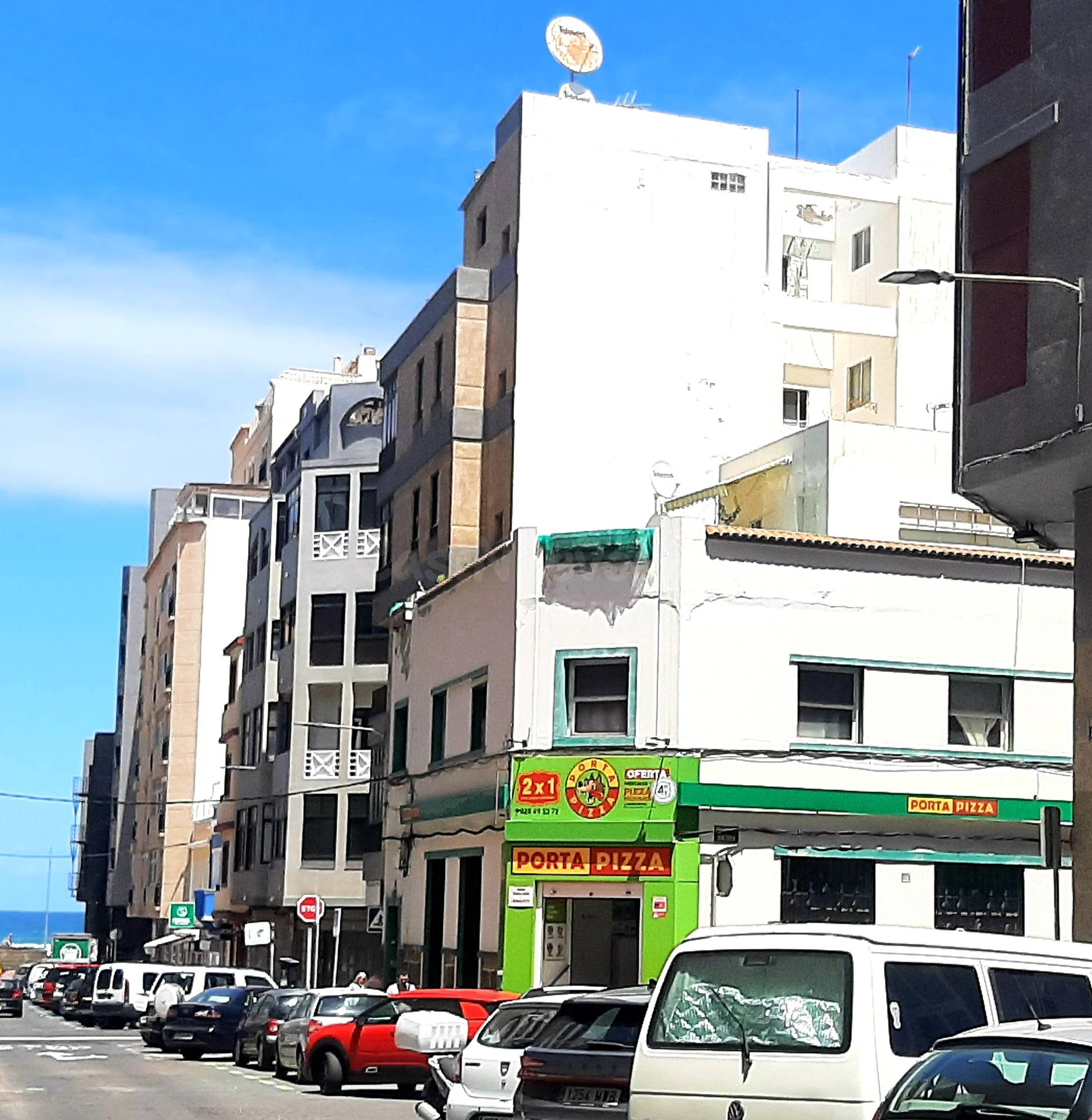 SE VENDE EDIFICIO EN ZONA MESA Y LOPEZ. OPORTUNIDAD INVERSORES