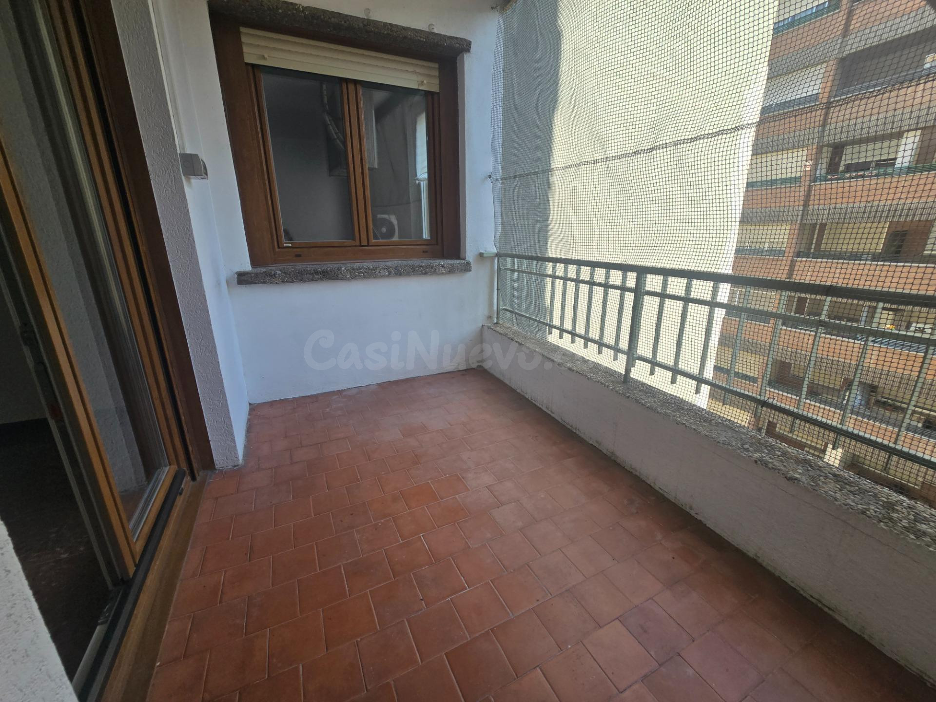 Piso de 85m2 útiles con PLAZA DE GARAJE. Distribuido en tres - foto 5