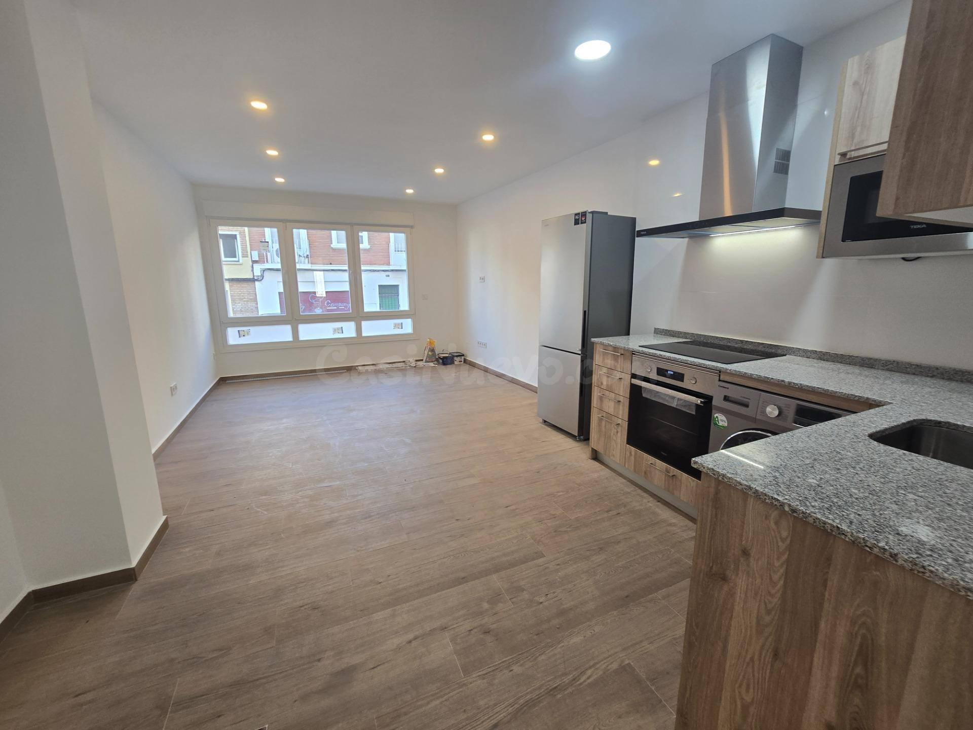 Apartamento de 40m2 útiles TOTALMENTE REFORMADO A ESTRENAR!!