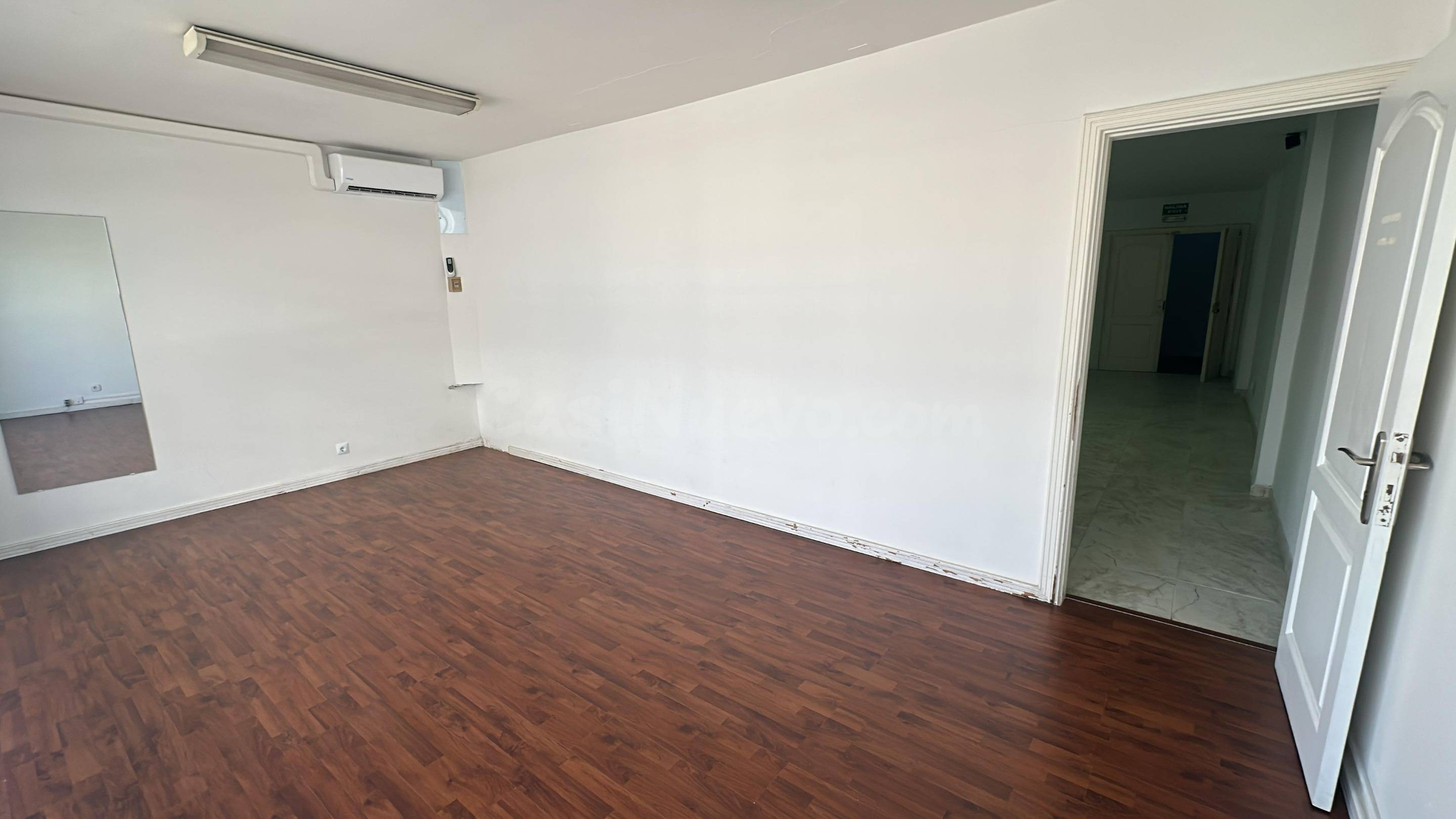 Oficina alquiler Arrecife - foto 4