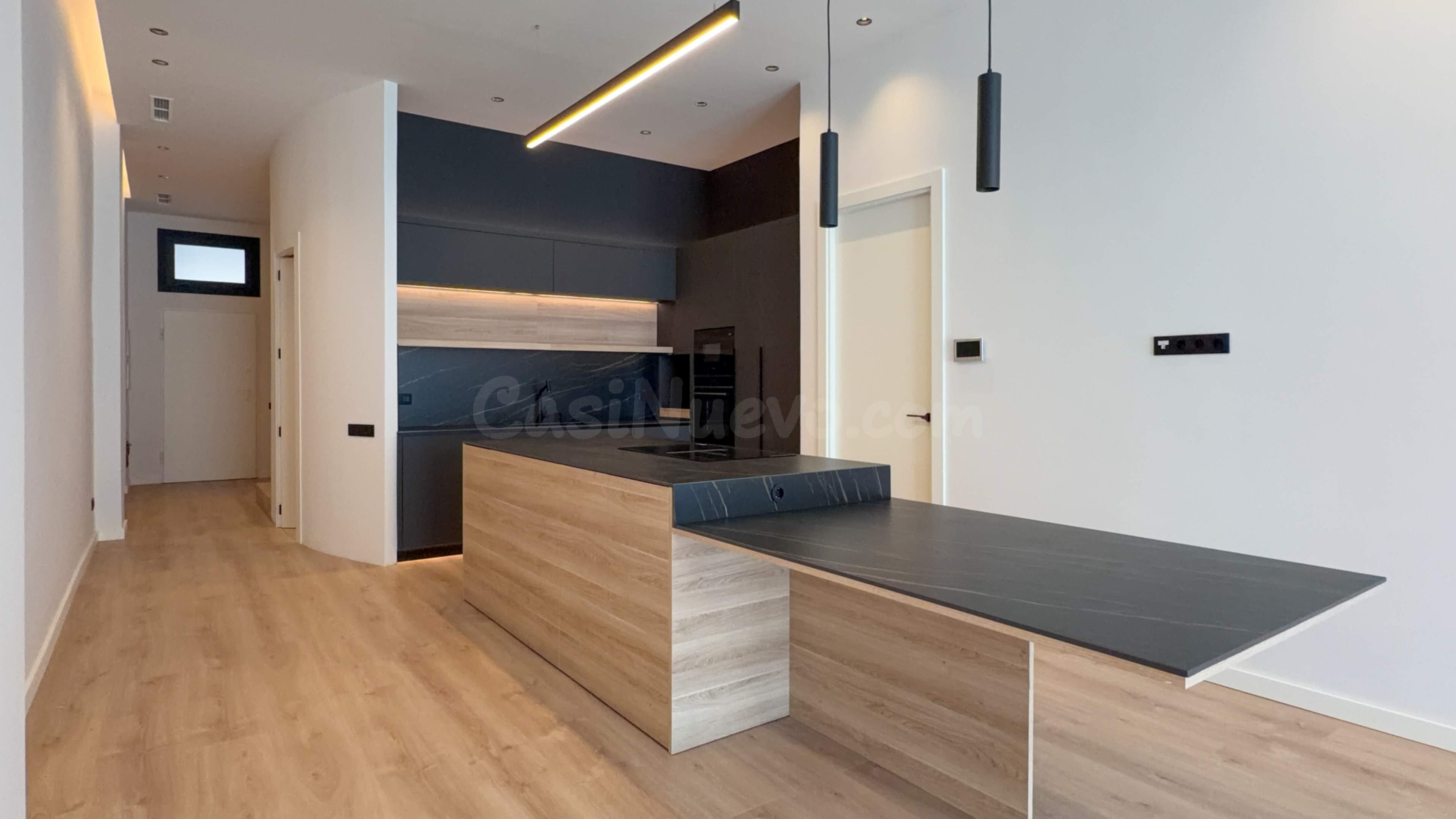 Planta baja con terraza de 50 m2 en el centro de Vilanova i 