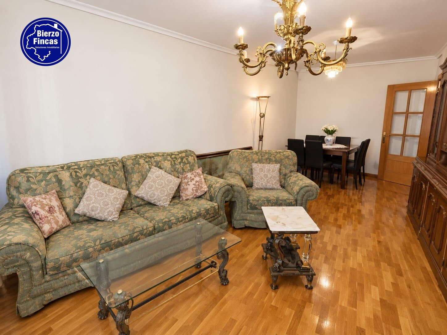 SE VENDE APARTAMENTO EN LA ZONA ALTA DE PONFERRADA - foto 3