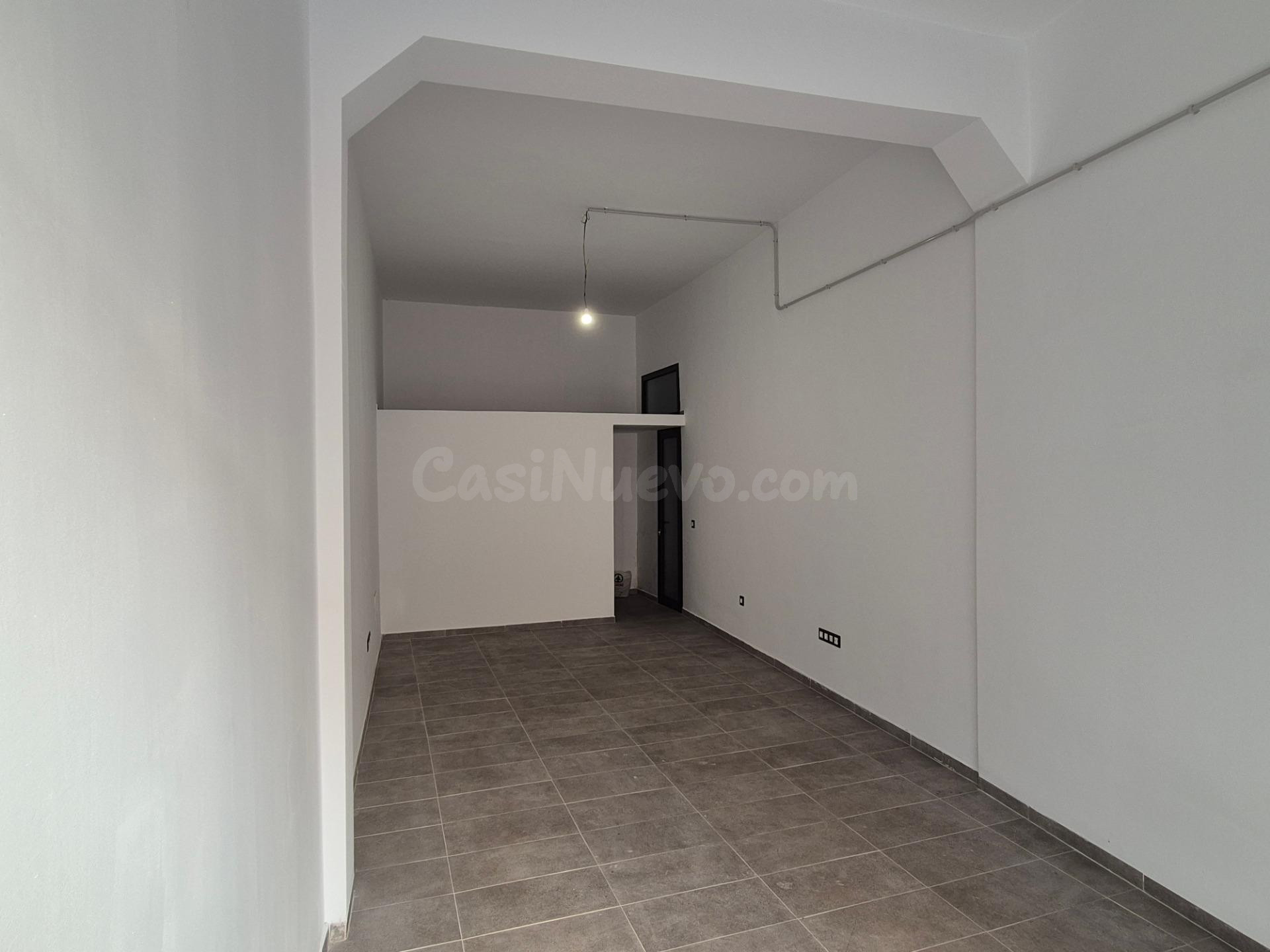 Local comercial 36m² en alquiler - Zona Centro - foto 4