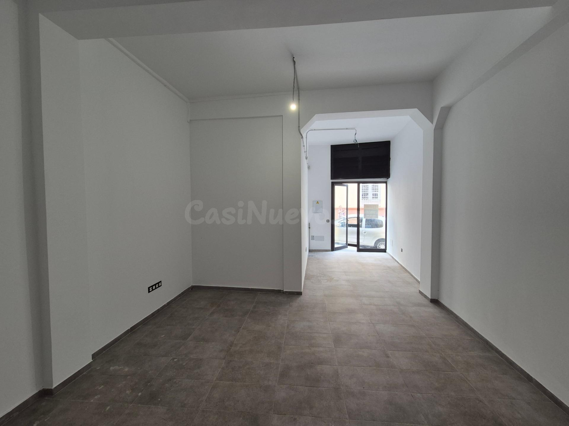 Local comercial 42m² en alquiler - Zona Centro - foto 3