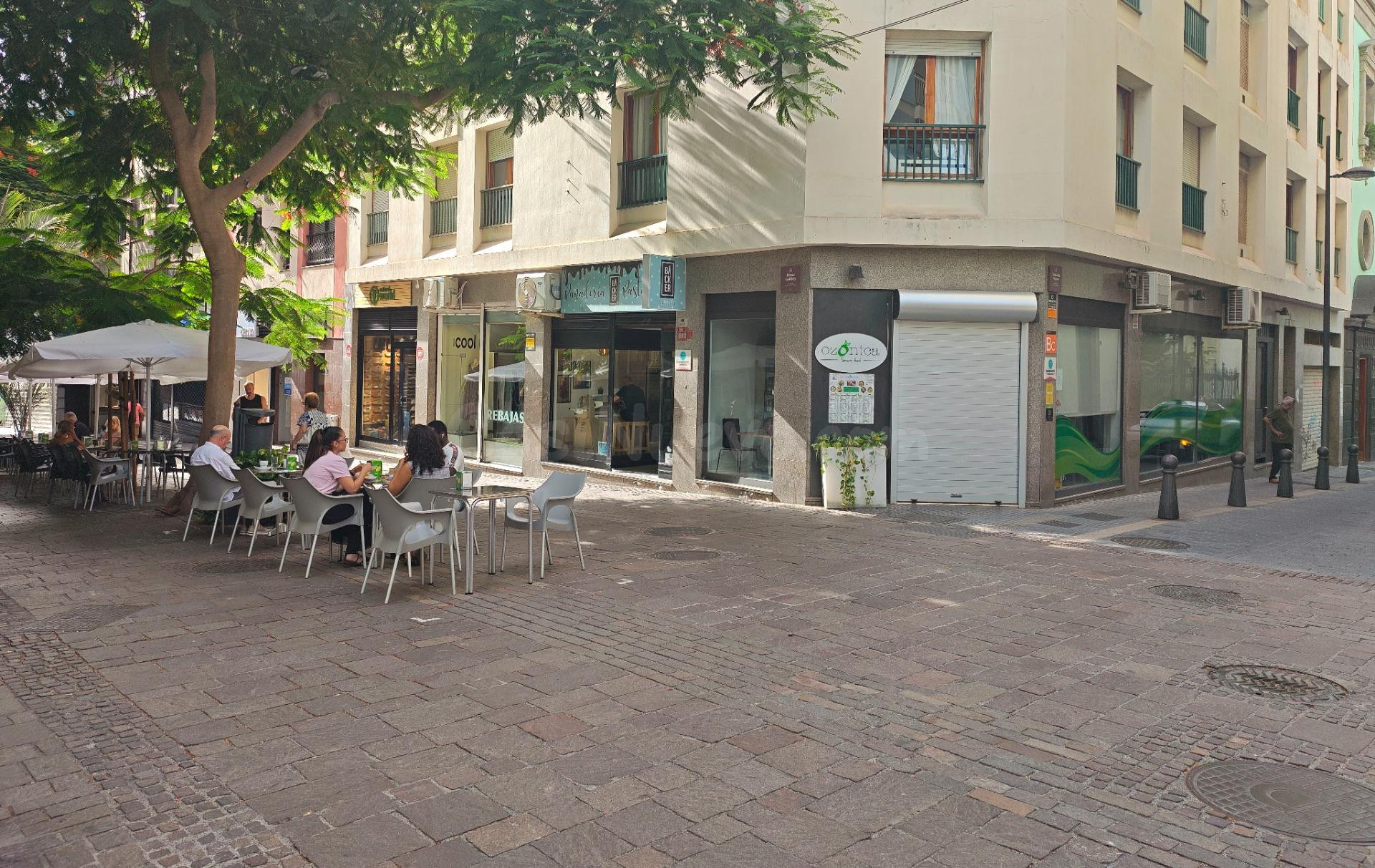 Local comercial 2 habitaciones 40m² en alquiler - Zona Centr
