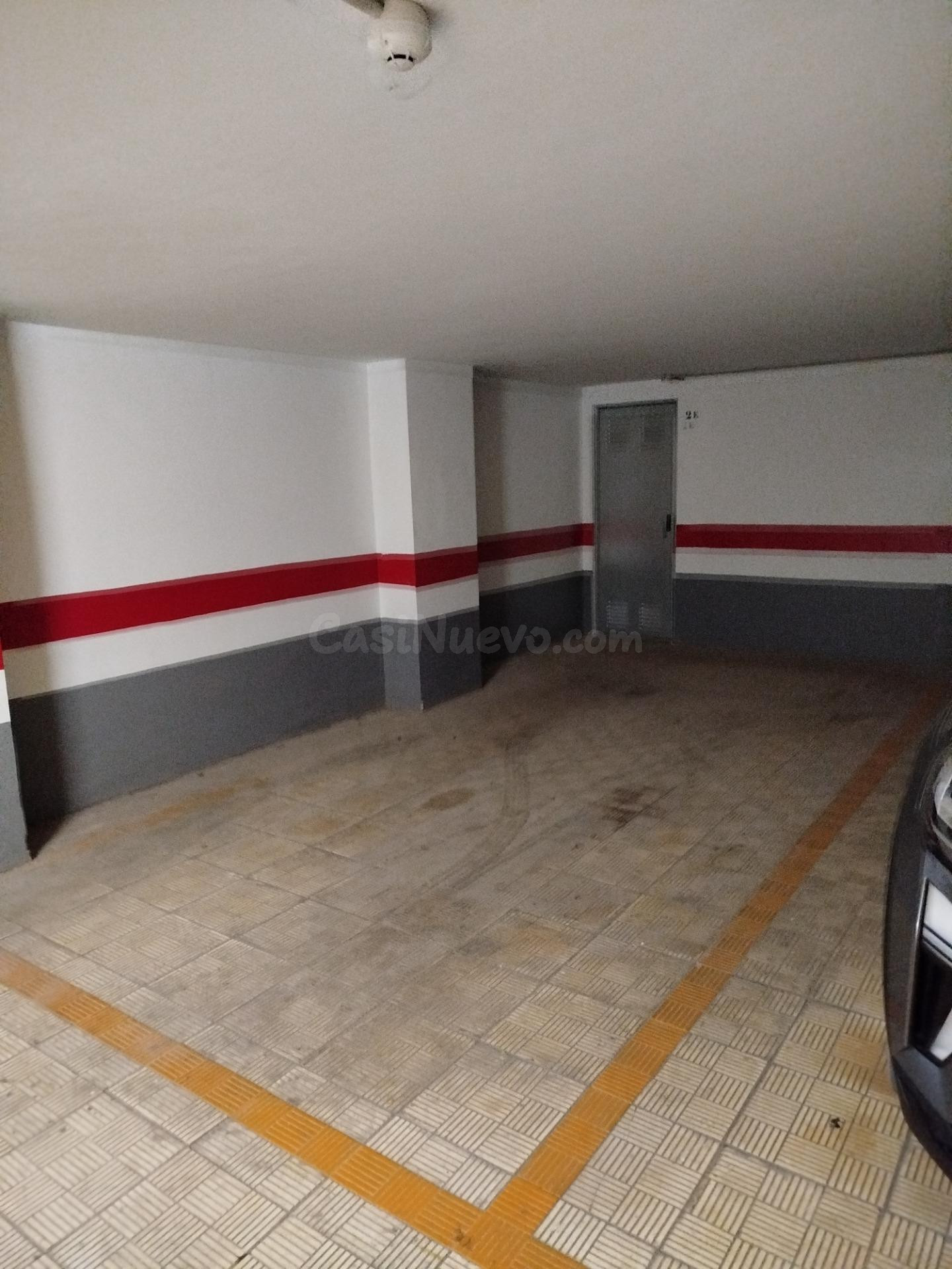 Plaza de garaje en Santa Cruz centro - foto 2