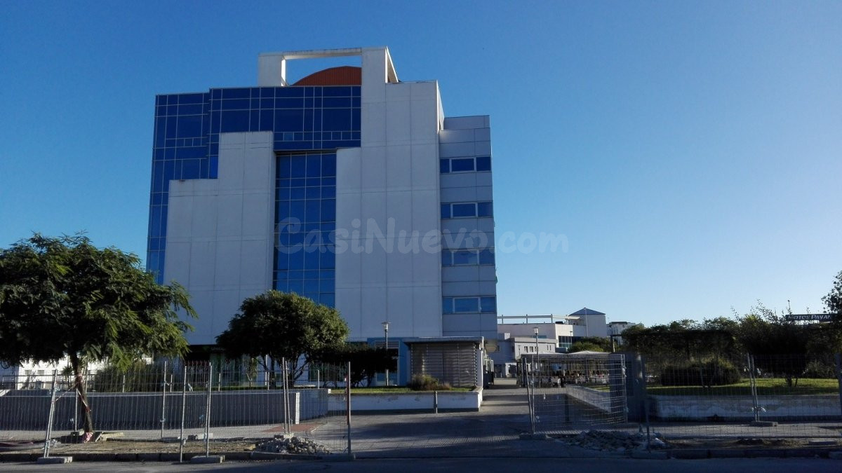 OFICINA EDIFICIO GLORIETA ZONA FRANCA - foto 3