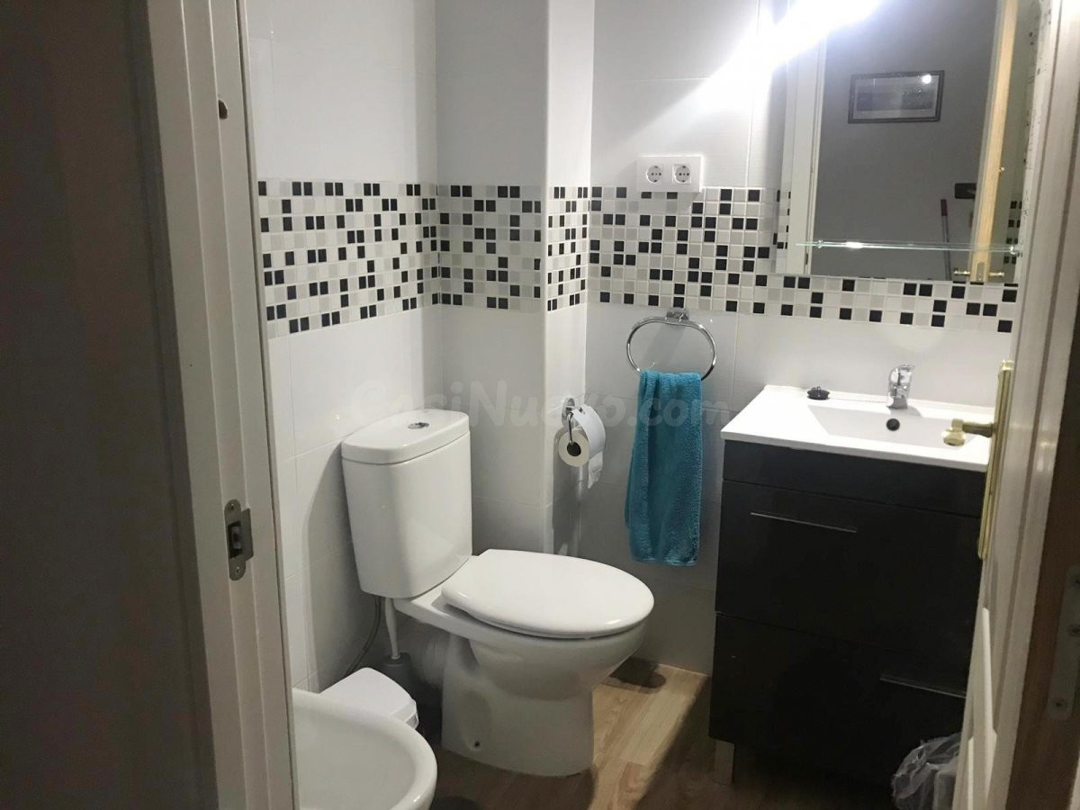 Piso de tres dormitorios en planta baja - foto 5