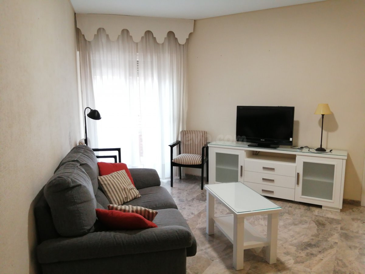 ESTUPENDO APARTAMENTO DE ALQUILER EN ZONA CENTRO, CORDOBA - foto 5