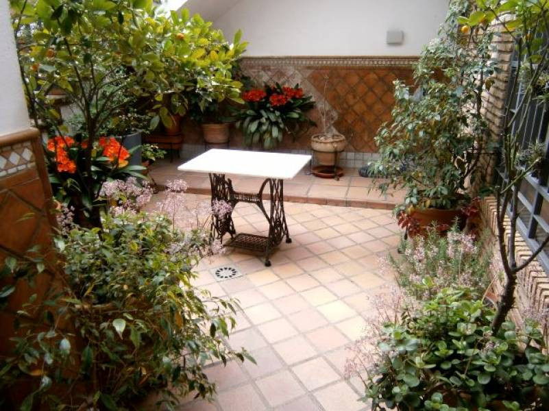 MAGNIFICO CHALET ADOSADO, ZONA SANSUEÑA, CORDOBA - foto 3