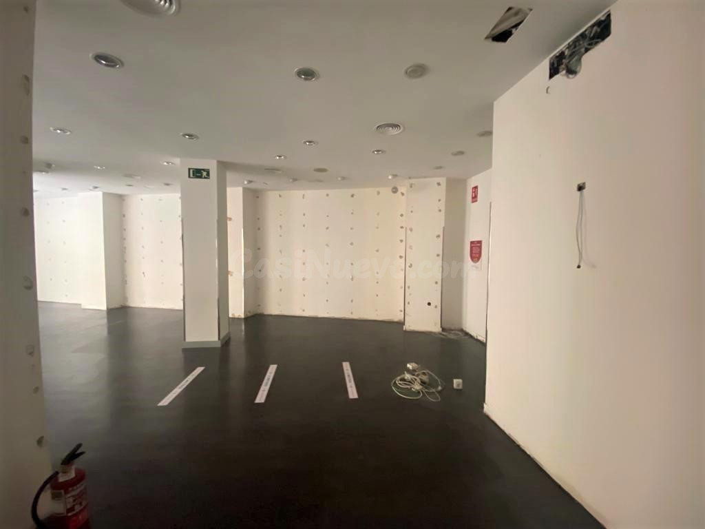 ¡¡¡¡¡LOCAL COMERCIAL EN PLENO CENTRO DE CADIZ!!!! - foto 2