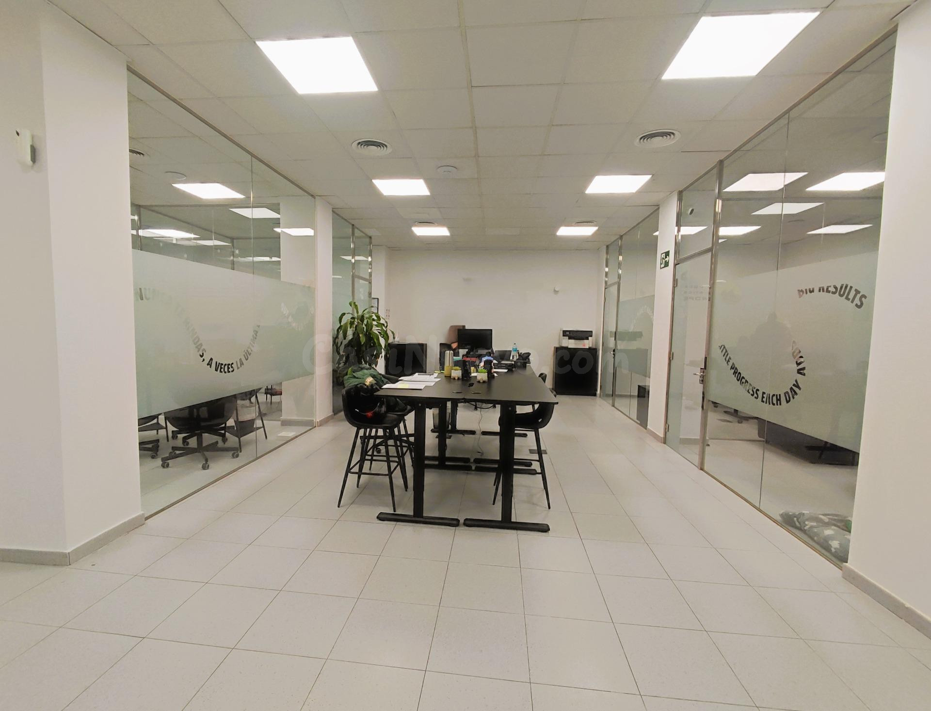 ¡¡¡¡LOCAL COMERCIAL EN AVENIDA DE MÁS DE 300 M2!!!!!! - foto 3