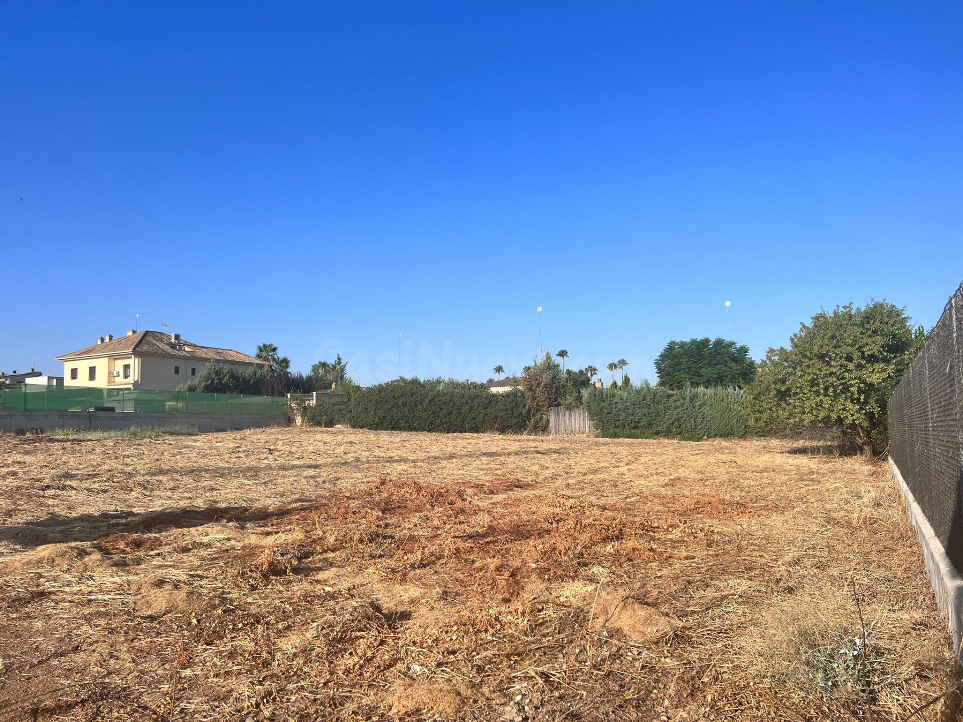 PARCELA DE 1.000M2 EN URBANIZACION PRIVADA - GOLF GUADIANA