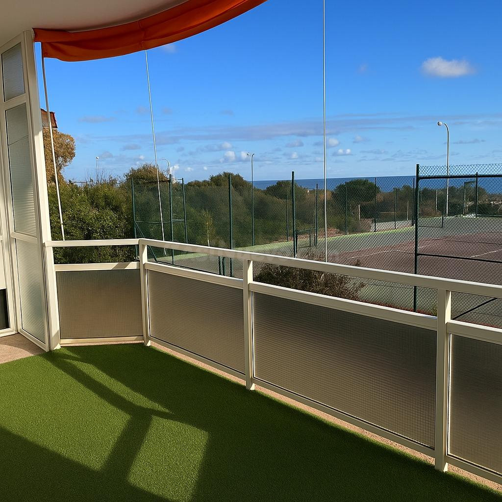 Apartemento moderno en Les Botigues de Sitges/ Castelldefels