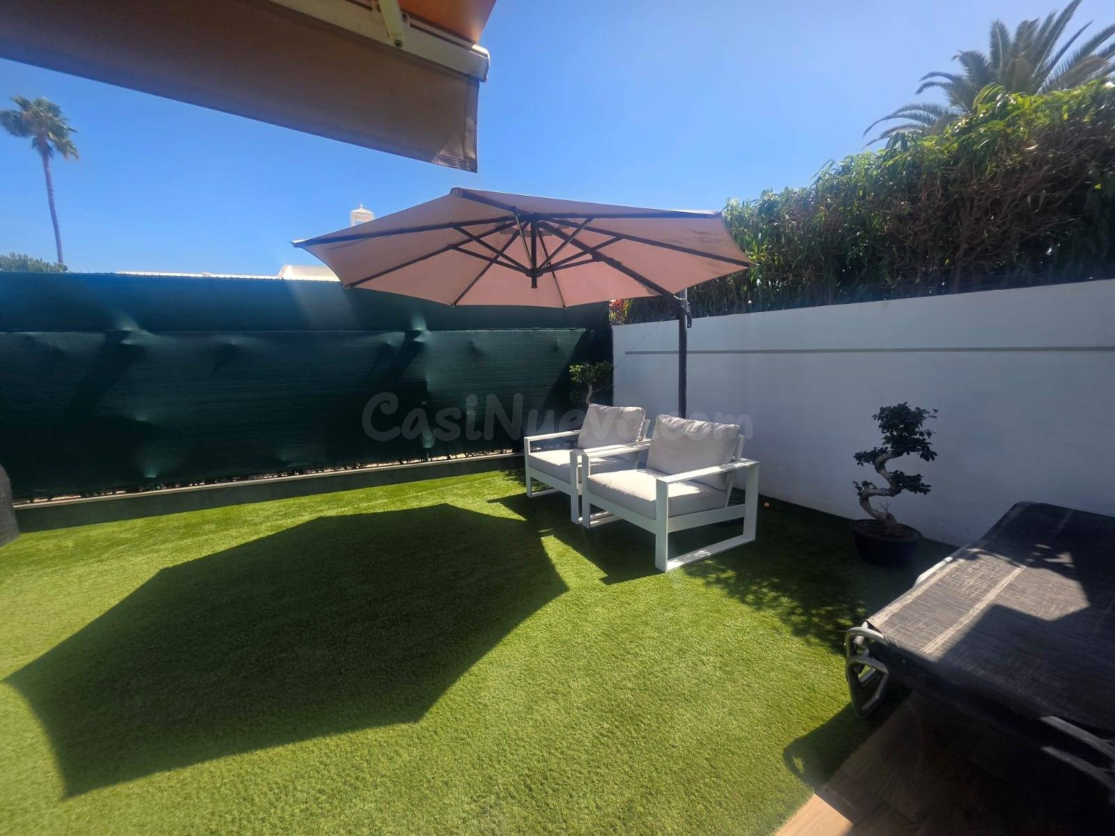 Bungalow con una gran terraza privada - foto 2