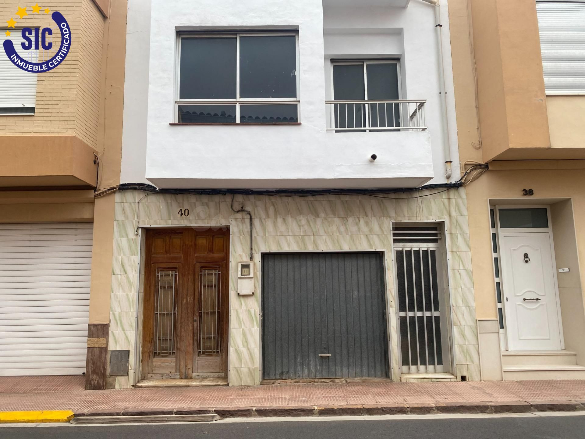 Casa en venta para reformar en Alginet C/ Alfonso 40