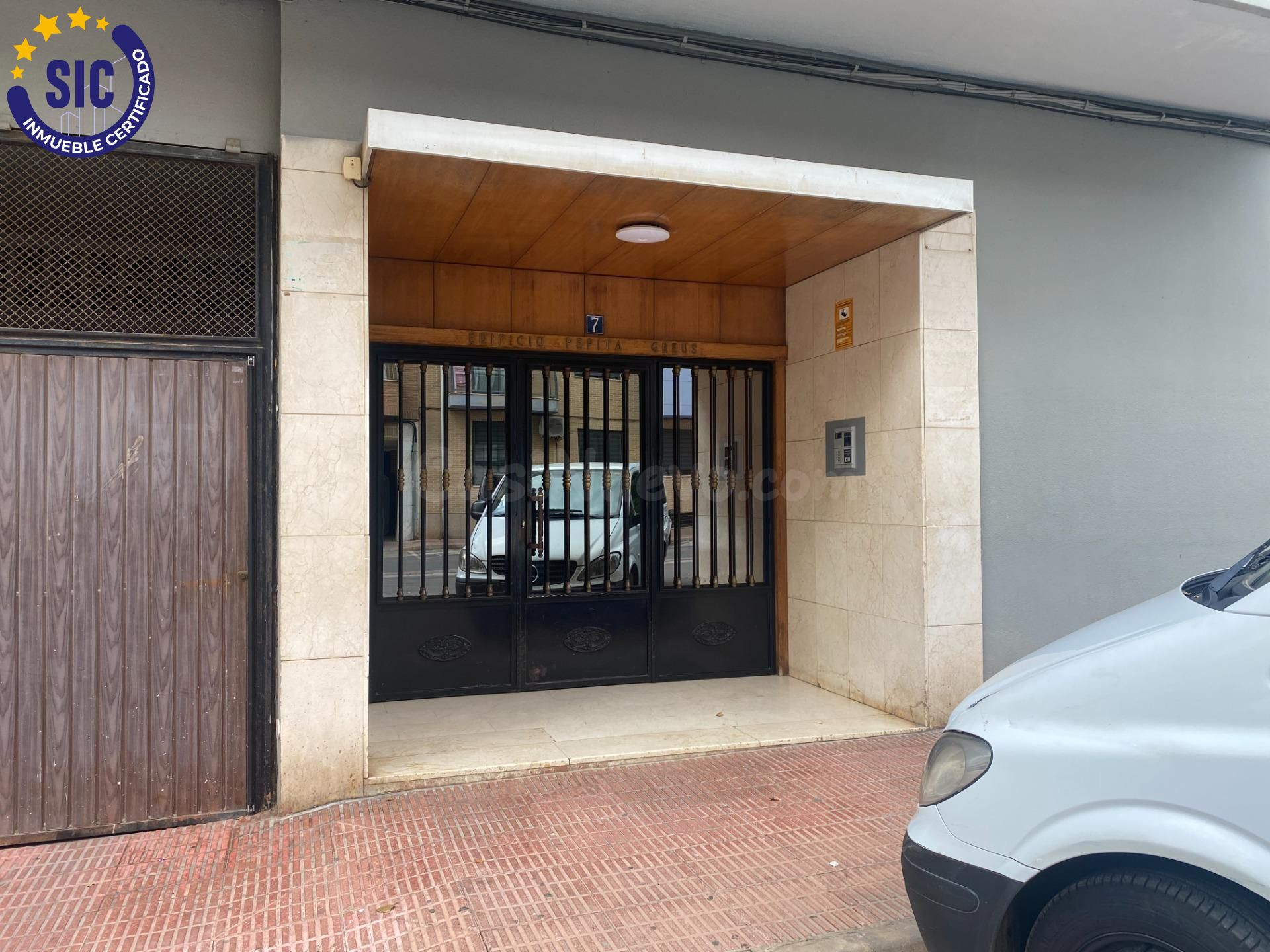 Piso reformado en Alginet Av 9 Octubre con vistas a la monta - foto 2