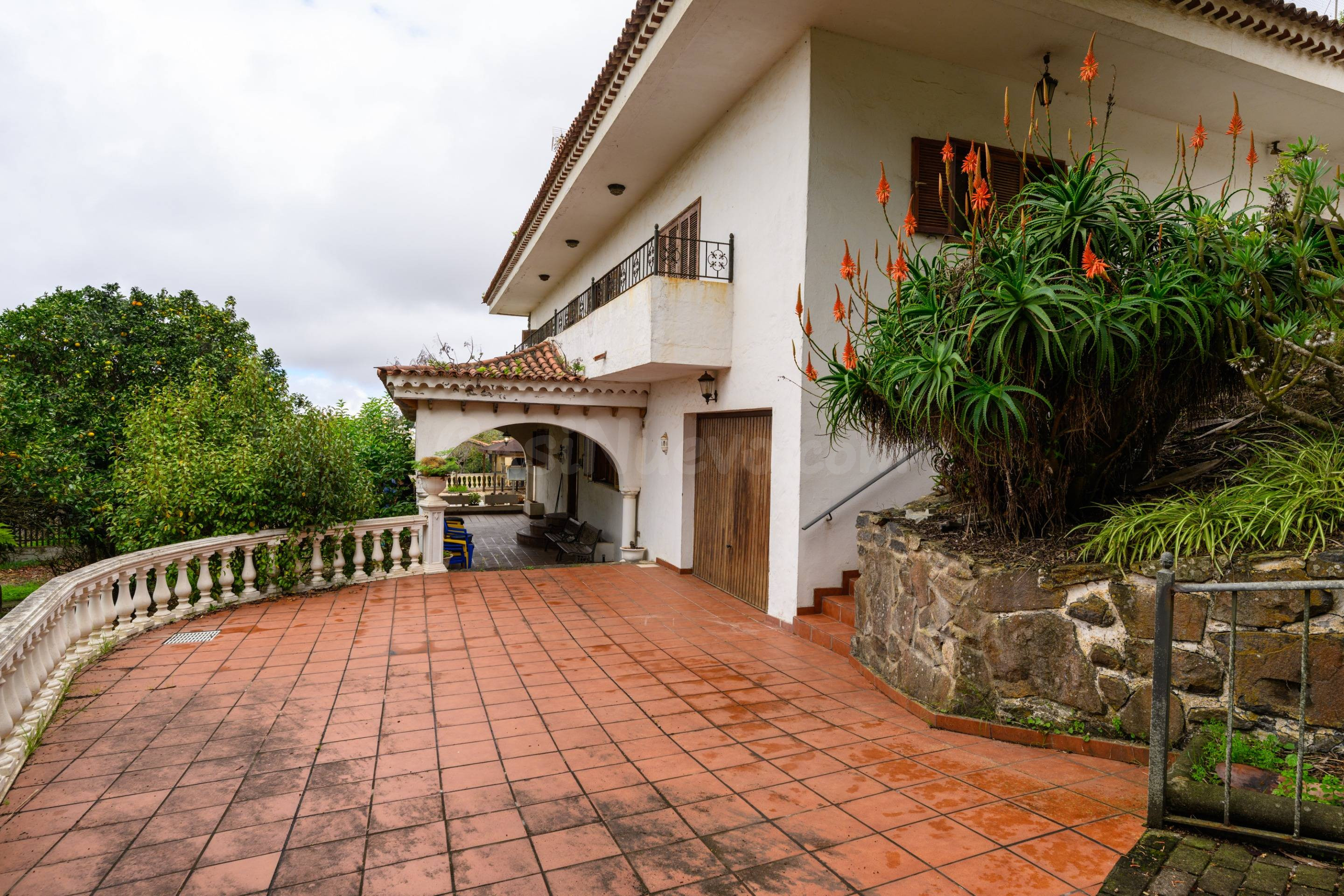 Chalet independiente en venta en Lo Blanco, junto al barrio 
