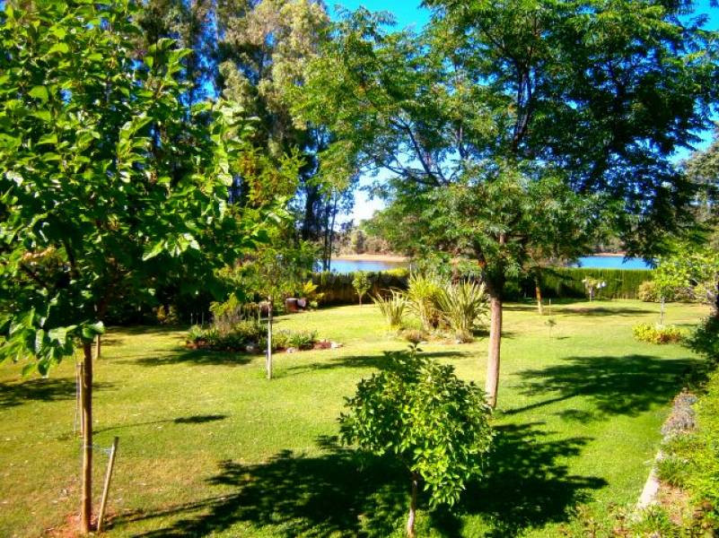 CHALET EN CERRO MURIANO CON IMPRESIONANTES VISTAS AL LAGO. - foto 4