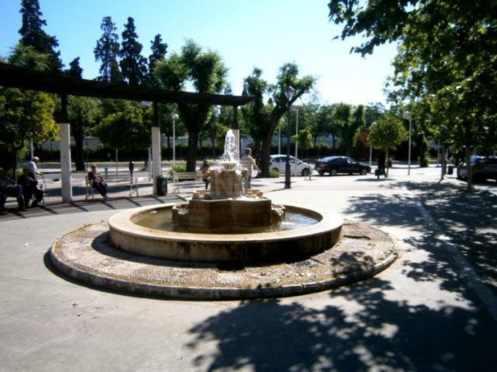 Local comercial 90m² en venta - Fuensanta