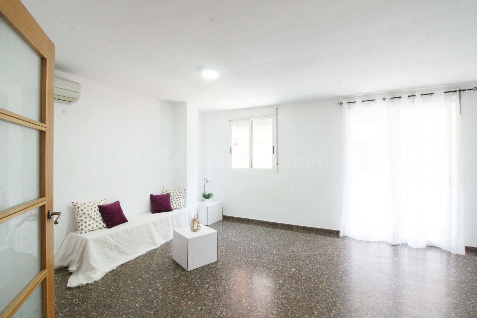 VIVIENDA EN VENTA EN PATERNA – 3 habitaciones - foto 2