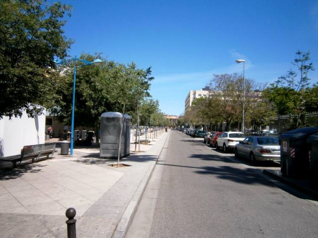 Local comercial 635m² en venta - Bulevar Hernán Ruiz - foto 4