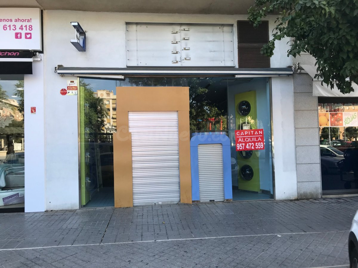 LOCAL INSTADO EN EL ZOCO