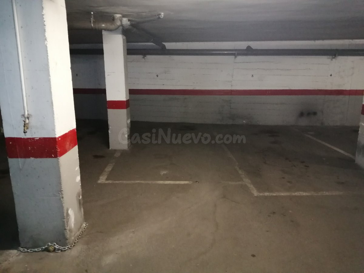 PLAZA DE GARAJE PARA MOTO O COCHE PEQUEÑO CERCA DE CRUZ COND - foto 3